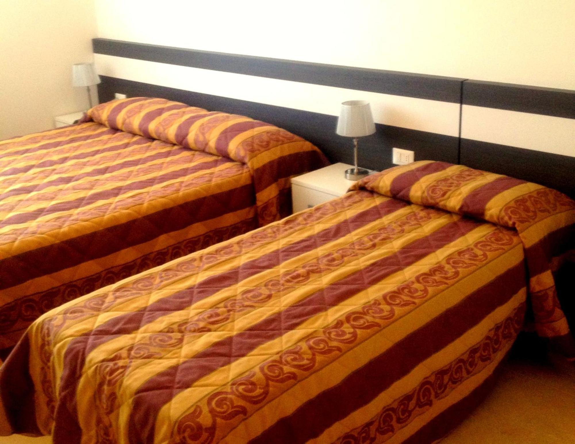 Villaggio Hemingway - Aparthotel Caorle Esterno foto