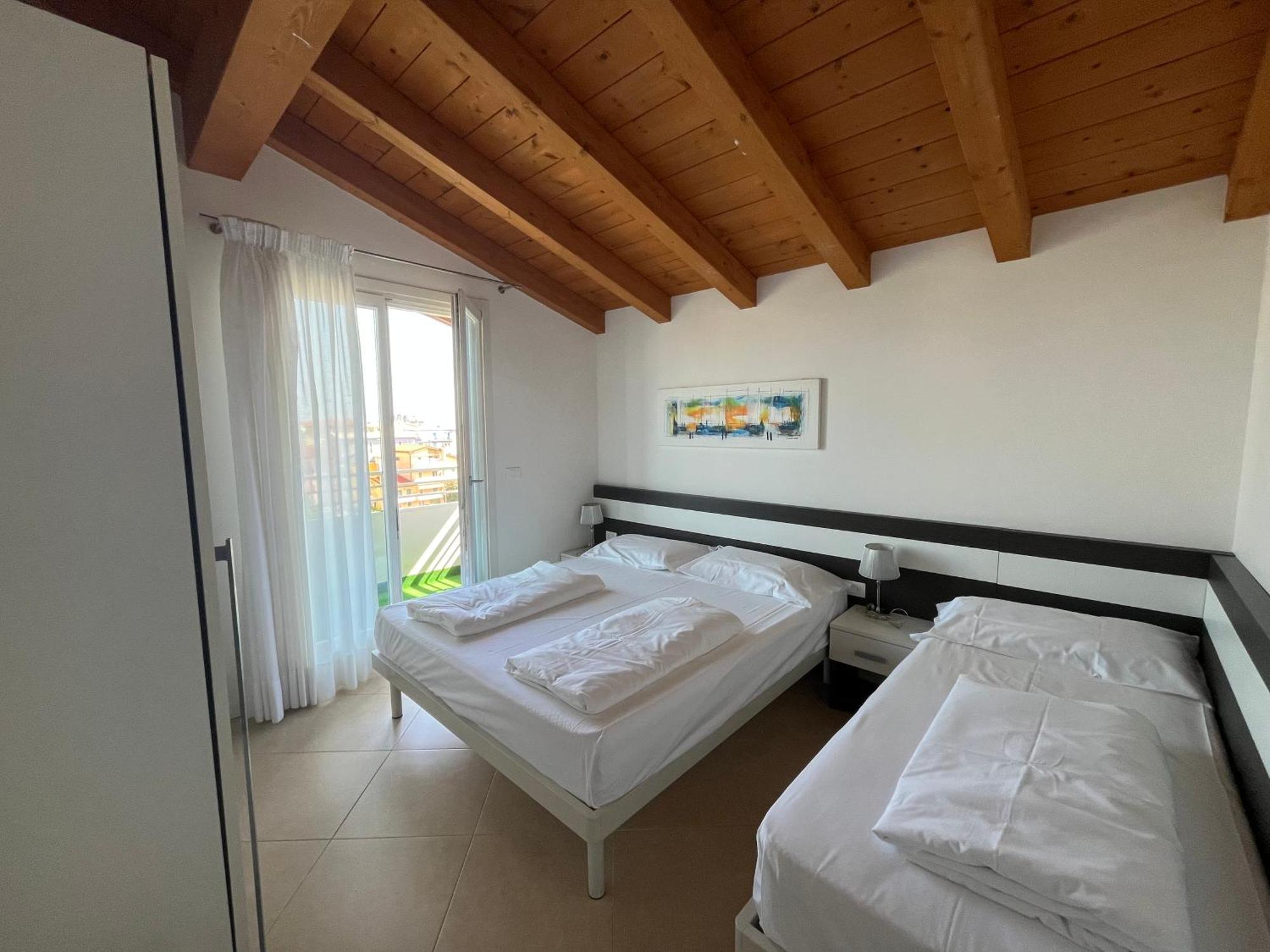Villaggio Hemingway - Aparthotel Caorle Esterno foto