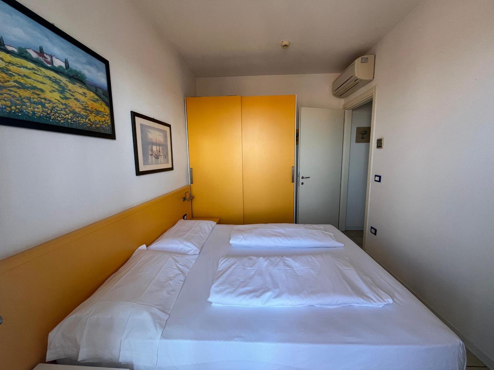 Villaggio Hemingway - Aparthotel Caorle Esterno foto
