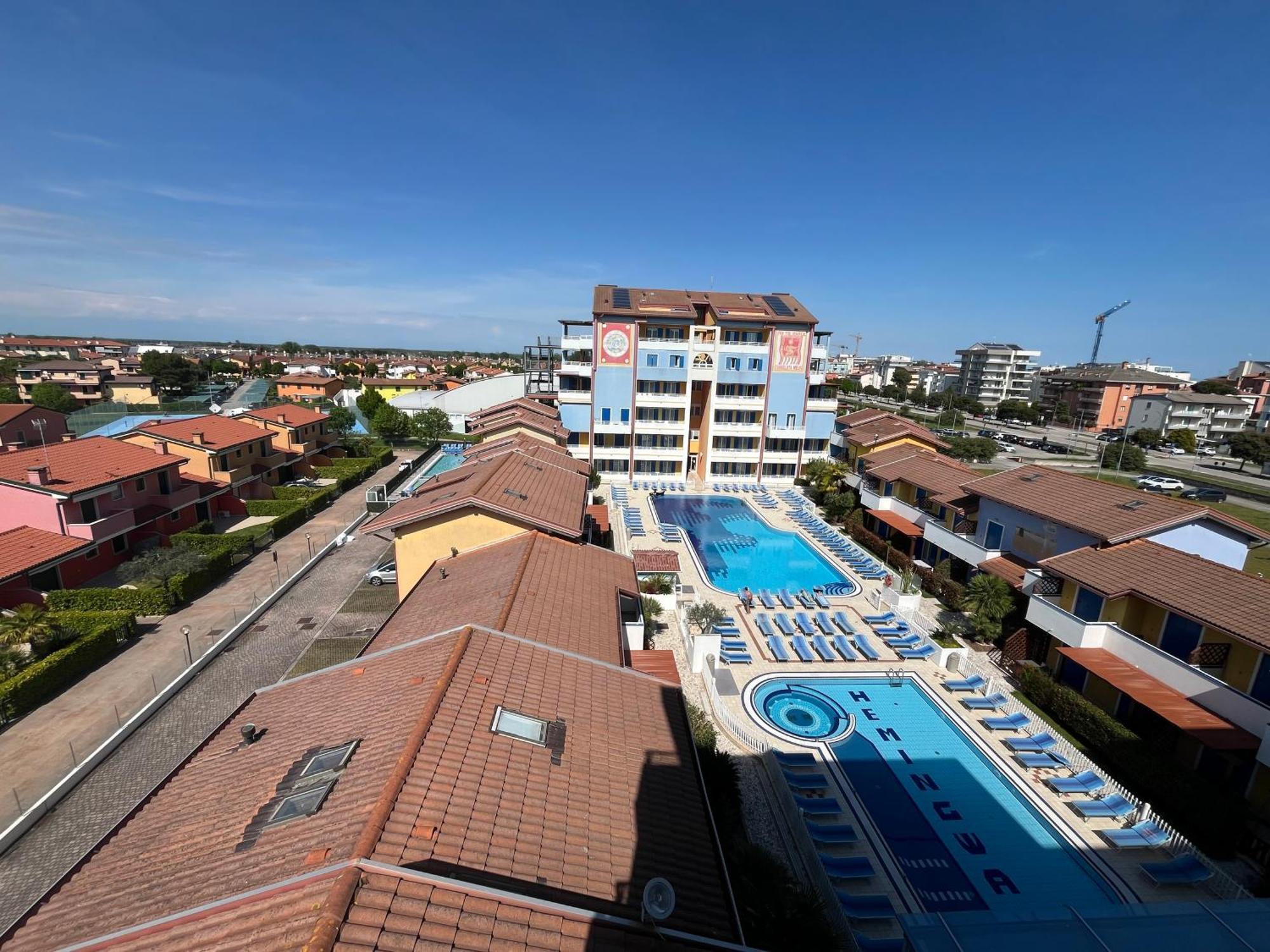 Villaggio Hemingway - Aparthotel Caorle Esterno foto